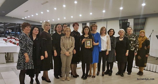 Türk Üniversiteli kadınlar Derneği Bolu Şubesi 12. Yıl dönüm kutlaması