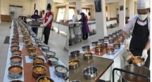 Turizm Otelcilikten Her Gün 800 İhtiyaç Sahibine İftar Yemeği